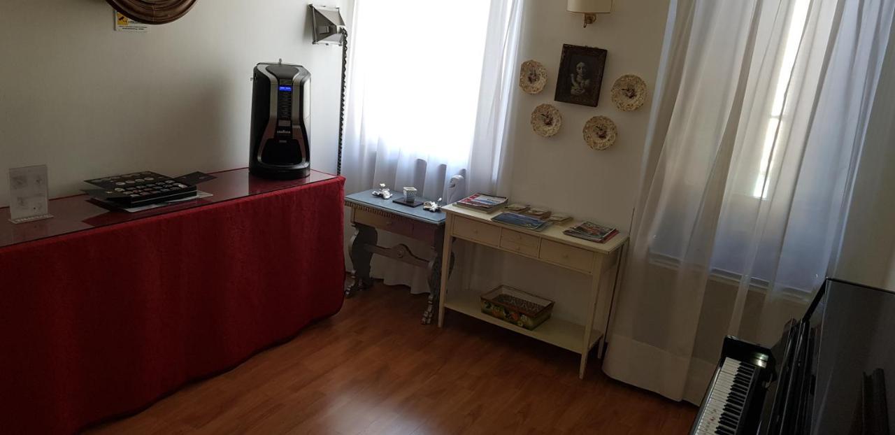 Mi Casa Es Tambien Tu Casa Vips Hotel Verona Eksteriør billede